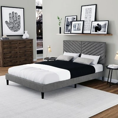 Queen Crestwood Upholstered Chevron Pleated Platform Bed With 2 Dual USB Ports Gray - Hillsdale Furniture 7 Queen Crestwood Upholstered Chevron Pleated Platform Bed With 2 Dual USB Ports Gray - Hillsdale Furniture - Image 5