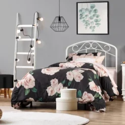 Jolie Metal Arched Scroll Design Headboard And Bed Frame White - Hillsdale Furniture -Hillsdale Furniture GUEST 304d5ff0 c83f 488c 9f9a 61846489217d